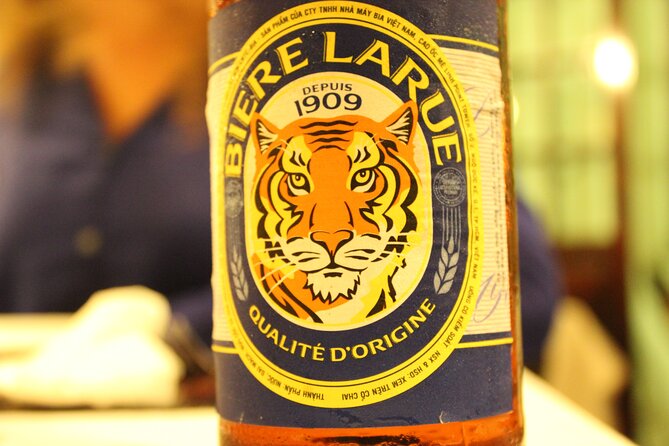 Dragon Cruise by Romantic Yatch: Tasty Beer/Flower/Cake & Dance - Logistics you should handle before you arrive