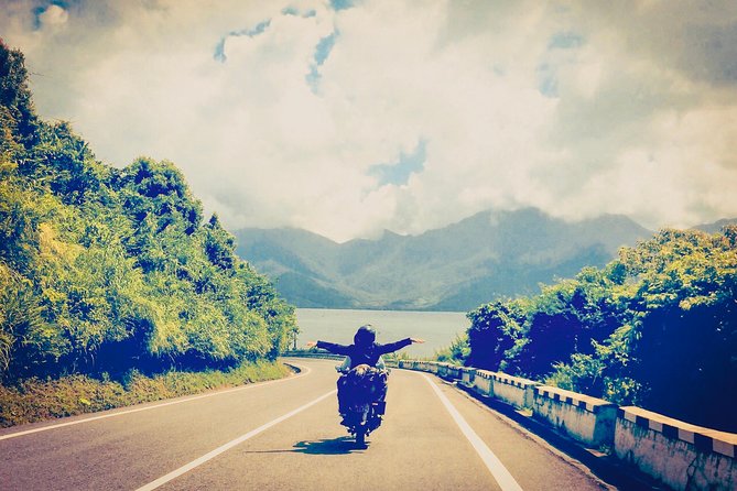 Easy Rider private tour via Hai Van pass from Hue - Da Nang - Hoi An (1Way|Loop) - The Hai Van Pass Ride: the main event (multiple stops, about 1 hour total on the pass)