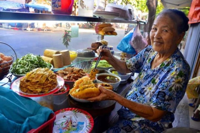 Eat Like a Local – Hoi An Evening Food Tour - Good fit for this tour, and who should rethink it