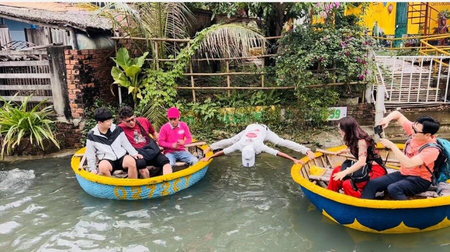 Experience Bamboo Basket Boat on Coconut village w Locals - How much can you actually paddle?