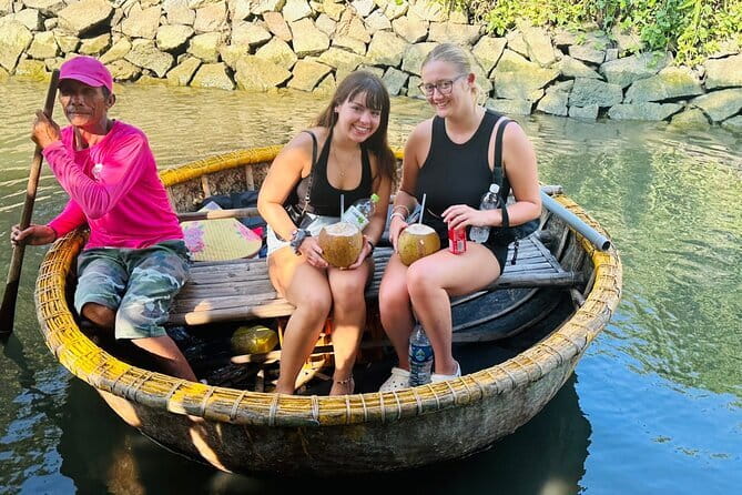 Experience Basket Boat Ride in Water Coconut Forest - Coconut-leaf souvenir workshop: your memento is part of the story