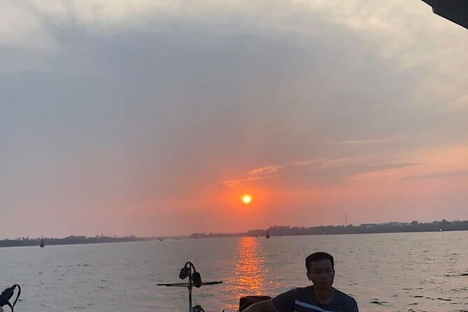 Experience Basket Boat Ride in Water Coconut Forest - Getting to Nông Thôn Travel (Coconut Tour) and what to expect on arrival