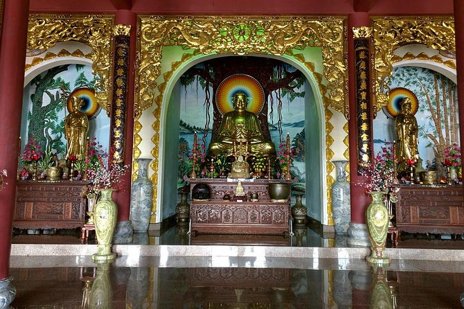 Explore Da Nang in one day _Private tour - Da Nang Museum of Cham Sculpture: stop for culture, plan for air