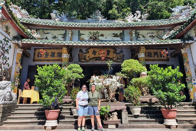 Explore Hoi An and Da Nang by private tour with local guide - Coffee, herbal tea, and market time that feels like local life