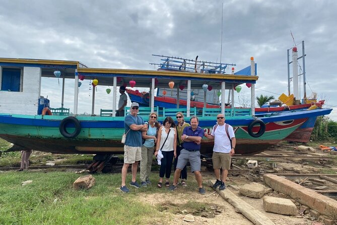 Explore Hoi An Village Island - The lunch by locals with fresh herbs, and how to make it work for you
