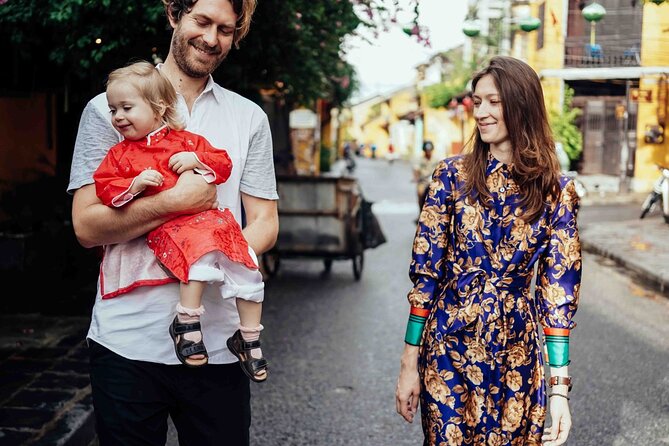 Family Photography Tour in Hoi An - Tam and the family-friendly approach (including babies)