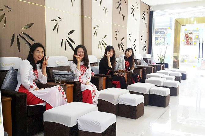 Foot Massage, Body Massage,Thai Massage, Facial, Body care, Waxing - Who should book this (and who should think twice)