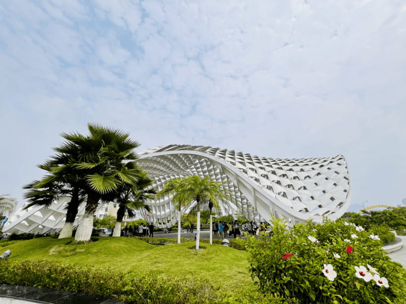 Free E-sim Da Nang: Instagram Half-Day Tour with Local Guide - The local guide effect, especially when language is clear