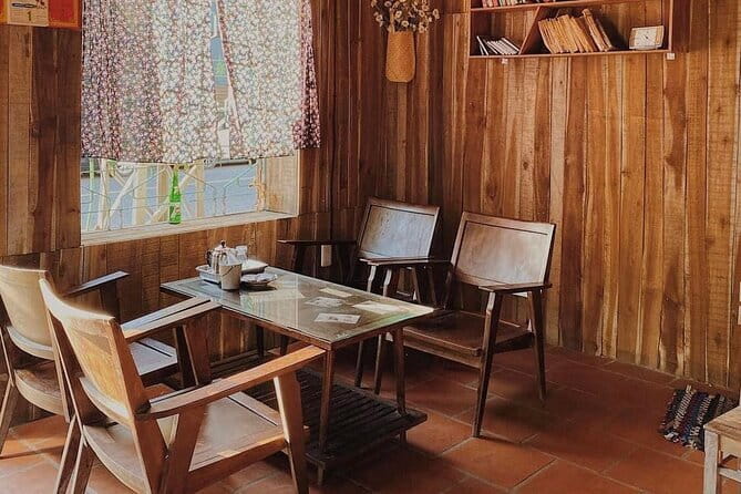 [Free E-sim] Old School Vietnam Cafe Trip in Da Nang - Stop 1: Tiệm cà phê Cậu Út and the start of Vietnam-by-coffee