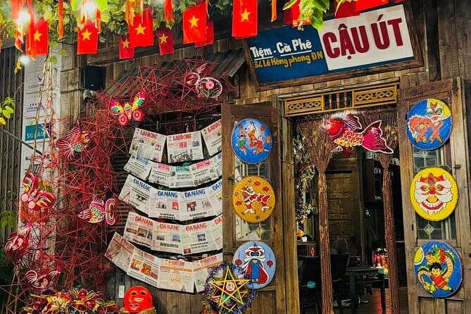 [Free E-sim] Old School Vietnam Cafe Trip in Da Nang - Love Bridge and the Han River views that make Da Nang feel romantic