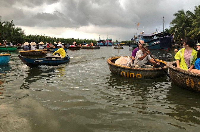 From AUTHENTIC FARMER'S LIFE to ECO RIVER FISHING EXPERIENCE - The Guide Factor: Vincent and the Safety-First Style