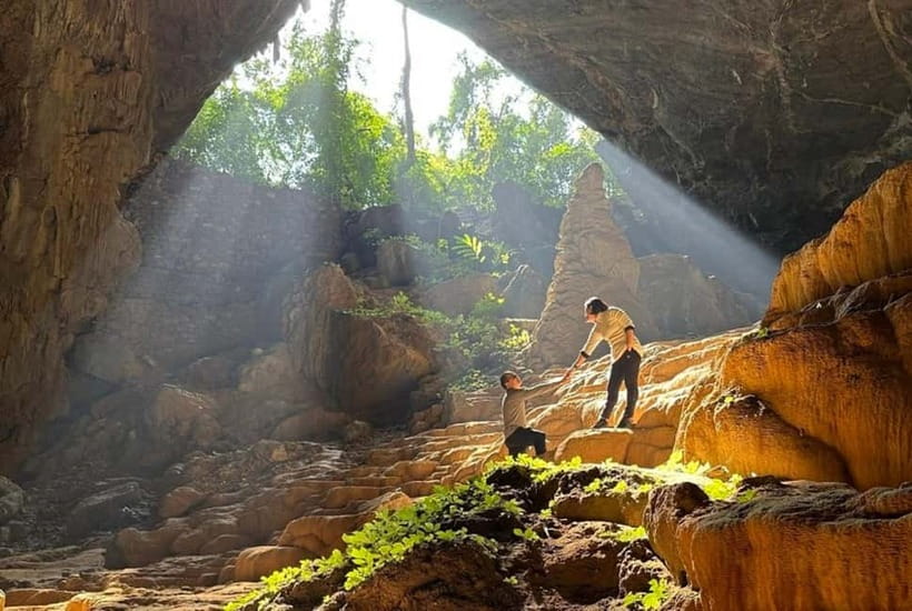 From Hanoi: 2-Day Cao Bang to Ban Gioc Waterfall &Ba Be Lake - Day 1: Bong Lau Pass, Pac Bo, and the Ho Chi Minh Trail Marker