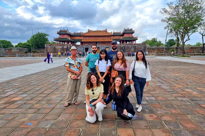 From Hoi An/Da Nang: Hue Imperial City Tour via Hai Van Pass - Hai Van Pass: the scenic stop that also tells a political story
