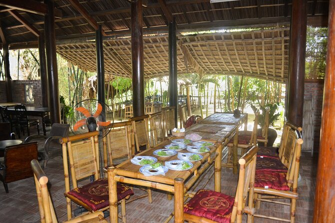Full-Day Vietnamese Cuisine Cooking Experience with Hoi An Market Tour - Market learning: herbs, spices, and fruit you can name later