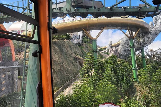 Golden Bridge - Monkey Mountain- Marble Mountains - Dragon Bridge - Dragon Bridge: a quick, iconic stop that completes the Da Nang set