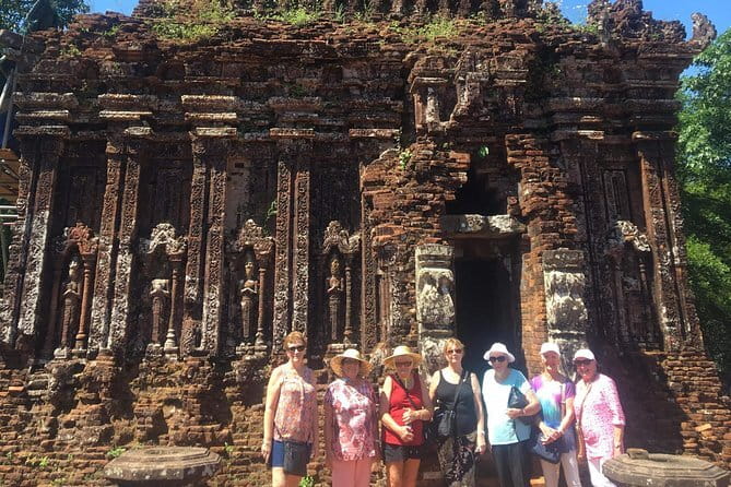 Guided Private My Son Sanctuary from Hoi An or Da Nang - The Apsara dance moment: culture in motion after the ruins