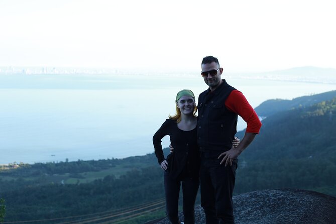 Hai Van Pass Adventure - Private Car Tour From Hoi An & Da Nang - Hai Van Pass, ocean and cloud at summit coffee time
