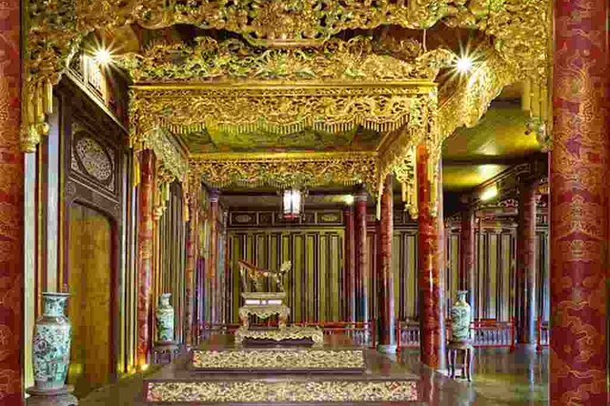 Hai Van Pass and Hue City Sites Deluxe Small Group Tour - Thien Mu Pagoda: Hue’s most recognizable spiritual landmark