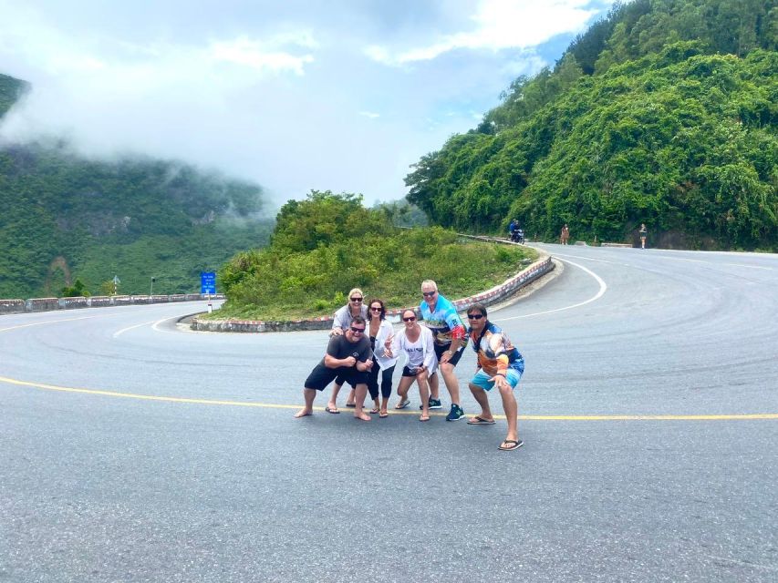 Hai Van Pass Motorbike Tour from Hoi An or Da Nang - Guides, driving style, and how to pick the right day for you