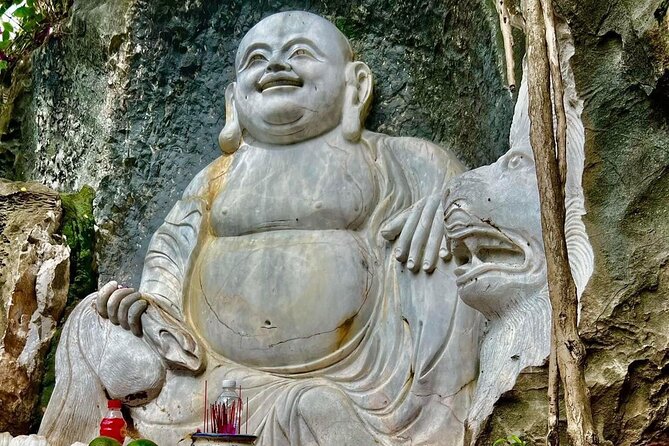 Hai Van Pass Tour by Motorbike from Da Nang-Hoi An-Hue - Lang Co Beach: Seafood Lunch by the Water