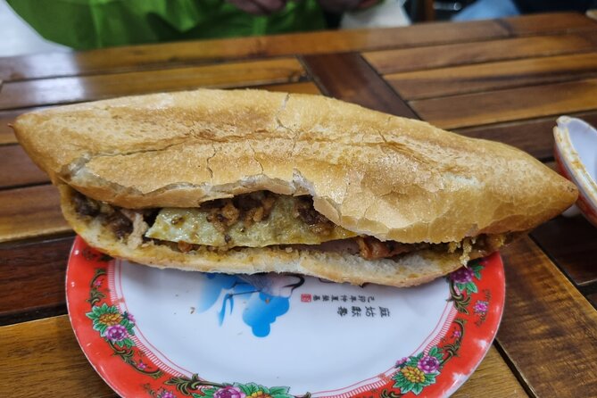 Half-day Private Street Food Tour in Hoi An - Cao Lầu on Thái Phiên: why those noodles are the magic