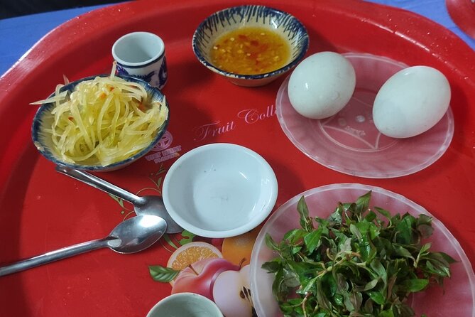 Half-day Private Street Food Tour in Hoi An - Private guide Win Tran Travel: how it feels in real life