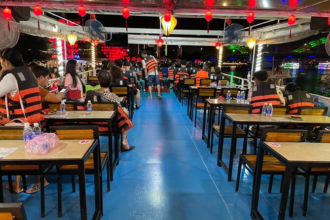 Han River by Night: Boat Trip Experience in Da Nang city, Vietnam - Dragon Fire Show at 20:30, and how to time your night