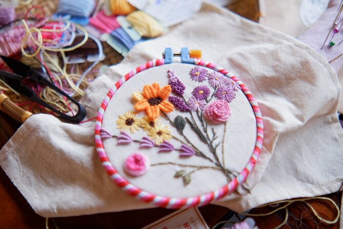 Hand Embroidery Workshop in Hoi An for Beginers - Where the class happens, and what it means for your day
