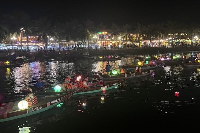 Hoai River Boat Trip by Night with Release Lantern - Stop in Hoi An Ancient Town: Why “Just After” Works