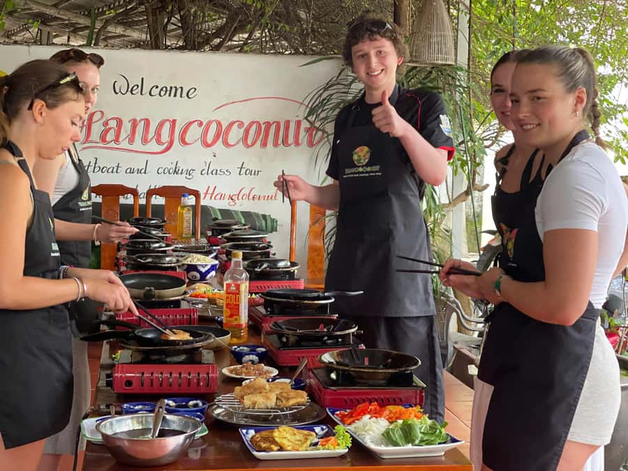 Hoi An: Authentic Vietnamese Cooking Class Tour - From Your Hoi An Hotel to the Hoi An Market