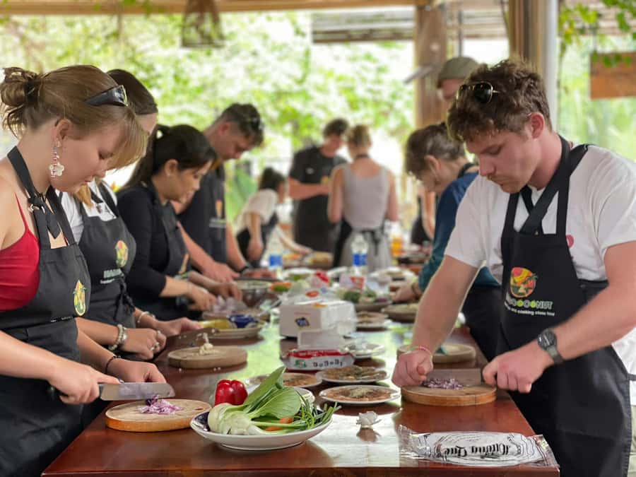 Hoi An: Authentic Vietnamese Cooking Class Tour - The cooking class, led by local chefs and real teaching style