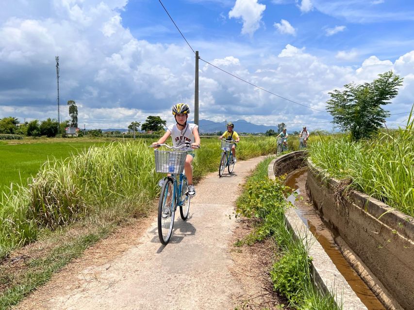 HOI AN Biking River Islands, Village Crafts PRIVATE TOUR - Riding to Cam Kim Island: The “Easy Start” Segment
