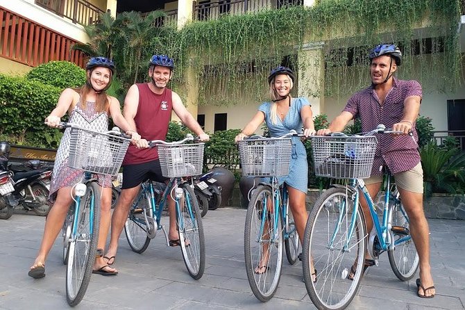 HOI AN Biking River Islands, Villages, Local Crafts PRIVATE TOUR - Getting started: pickup, bikes, rain gear, and the guide briefing