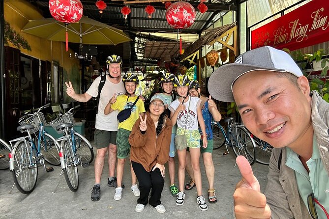 HOI AN Biking Vegetable Village, Basket Boat, Coconut Forest - Tra Que Vegetable Village Herb Gardens: Smell the Difference, Then Help