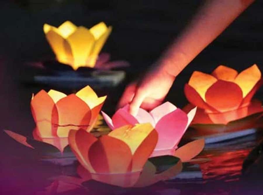 Hoi An: Boat Ride on Hoai River & Release the Flower Lantern - The short walk to Thu Bồn River, why it matters