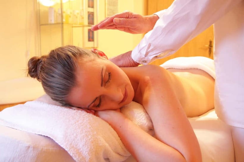 Hoi An: Body Therapy and Local Tea Tasting Experience - 60-minute essential oil body therapy for tension relief