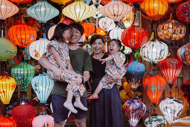 Hoi An City By Night And Release Paper Latern On Hoài river - Who should book this Hoi An City by Night lantern tour