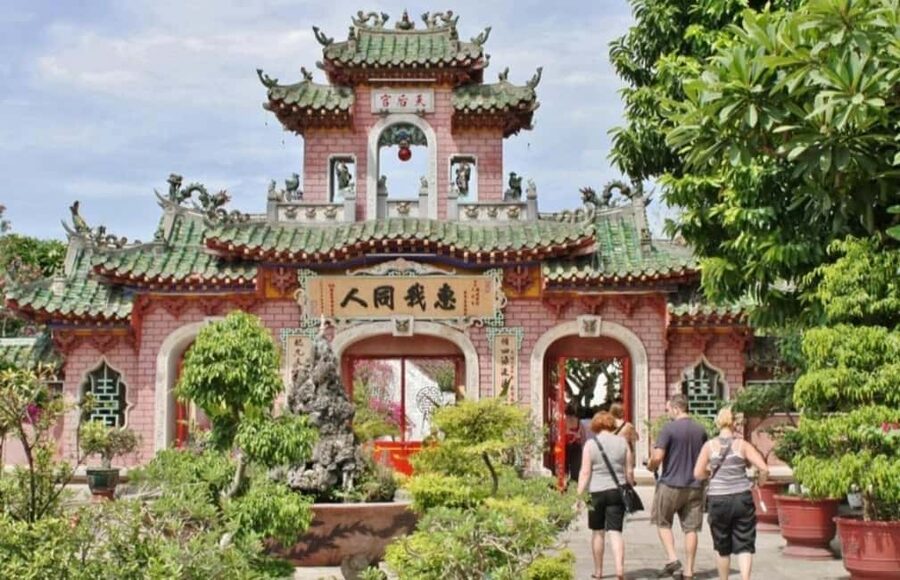 Hoi An City Tour - Boat Ride & Release Lantern: HoiAn/DaNang - Hoi An Market First: See the Town Like a Local