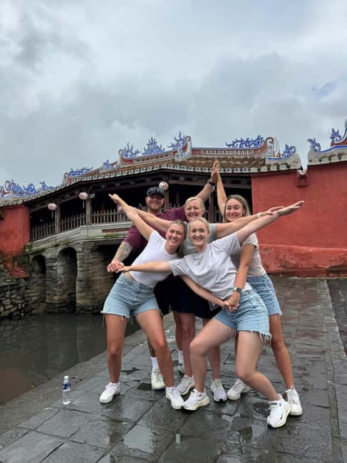 Hoi An City Tour - Boat Ride & Release Lantern: HoiAn/DaNang - Tan Ky or Phung Hung Ancient House: Merchant Wealth You Can Still See