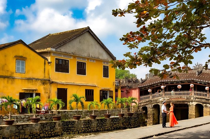 Hoi An City Tour (Private Tour) - Traditional Art Performance Theatre: culture break with a reset button
