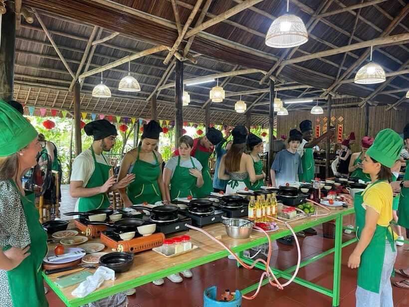 Hoi An: Cooking Class, Crab Fishing-Basket Boat, Market Tour - From Welcome Drink to Cooking Class: How This 5-Course Meal Works