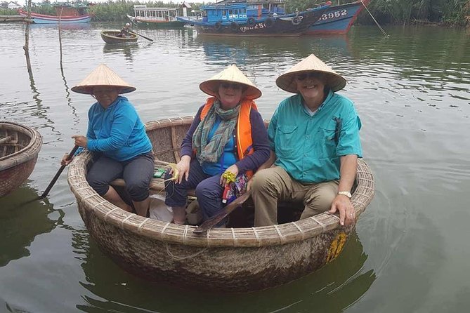 Hoi An Countryside Tour:Basket Boat,Buffalo Ride, Farming & Lantern Making Class - Tra Que Vegetable Village: The Best Kind of “Local Family” Welcome