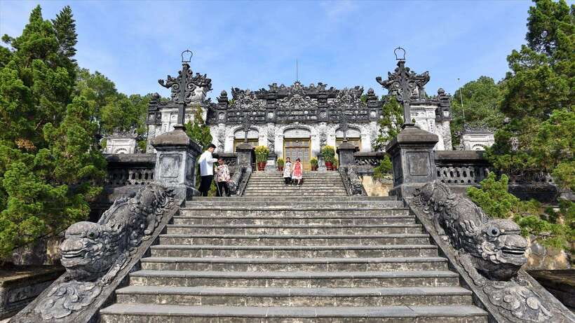 Hoi An/Da Nang : Private Day Trip to Imperial City - Hue - Hai Van Pass Panoramas, Fortified Gate Relics, and Bunker Views