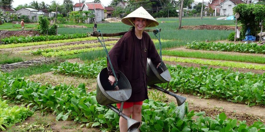 Hoi An: Evening Cooking Class with Locals in Herbs Village - Vegetarian and Vegan Options, and How to Make Them Work