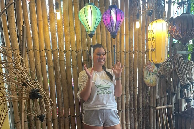 Hoi An Foldable Bamboo Silk Lantern and Evening Street Food Tour - Night market walk: browse the stalls, then enjoy the atmosphere after dinner