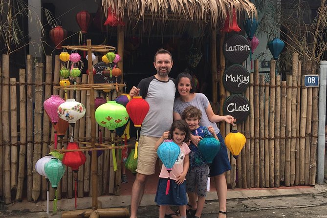 Hoi An Full Lantern Making Class- A special Foldable lantern - Vietnamese tea tasting: a smart warm-up