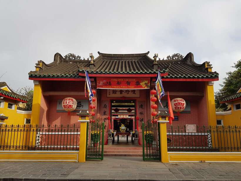 Hoi An: Half-Day Heritage Walking Tour - Fujian Assembly Hall: Reading Chinese Influence in Stone and Layout