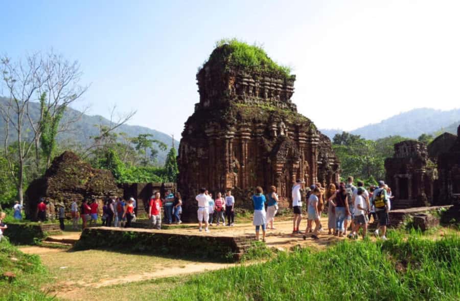 Hoi An: Half-Day to My Son Sanctuary & Sunset River Cruise - Practical tips for your comfort and photos on this half-day