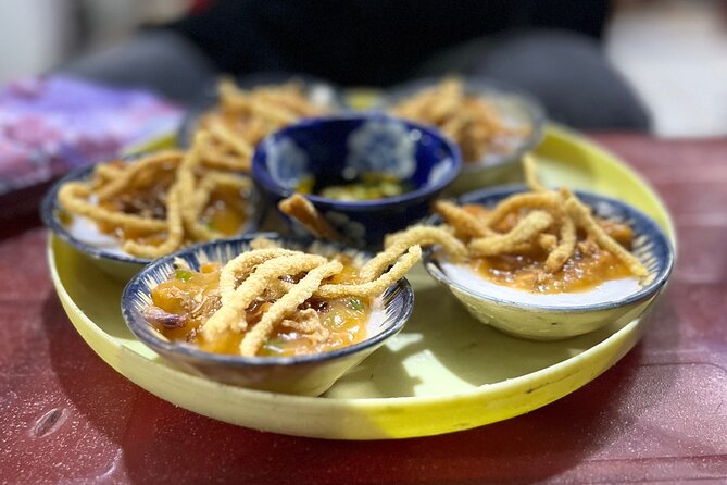 Hoi An hidden food adventure - Why a Hoi An night food walk makes more sense than picking restaurants