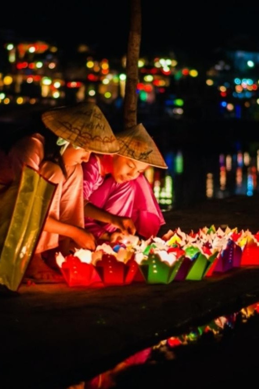Hoi An: Hoai River Night Boat Trip and Floating Lantern - Finding the Dock Fast: 140 Tran Phu Street Meeting Point